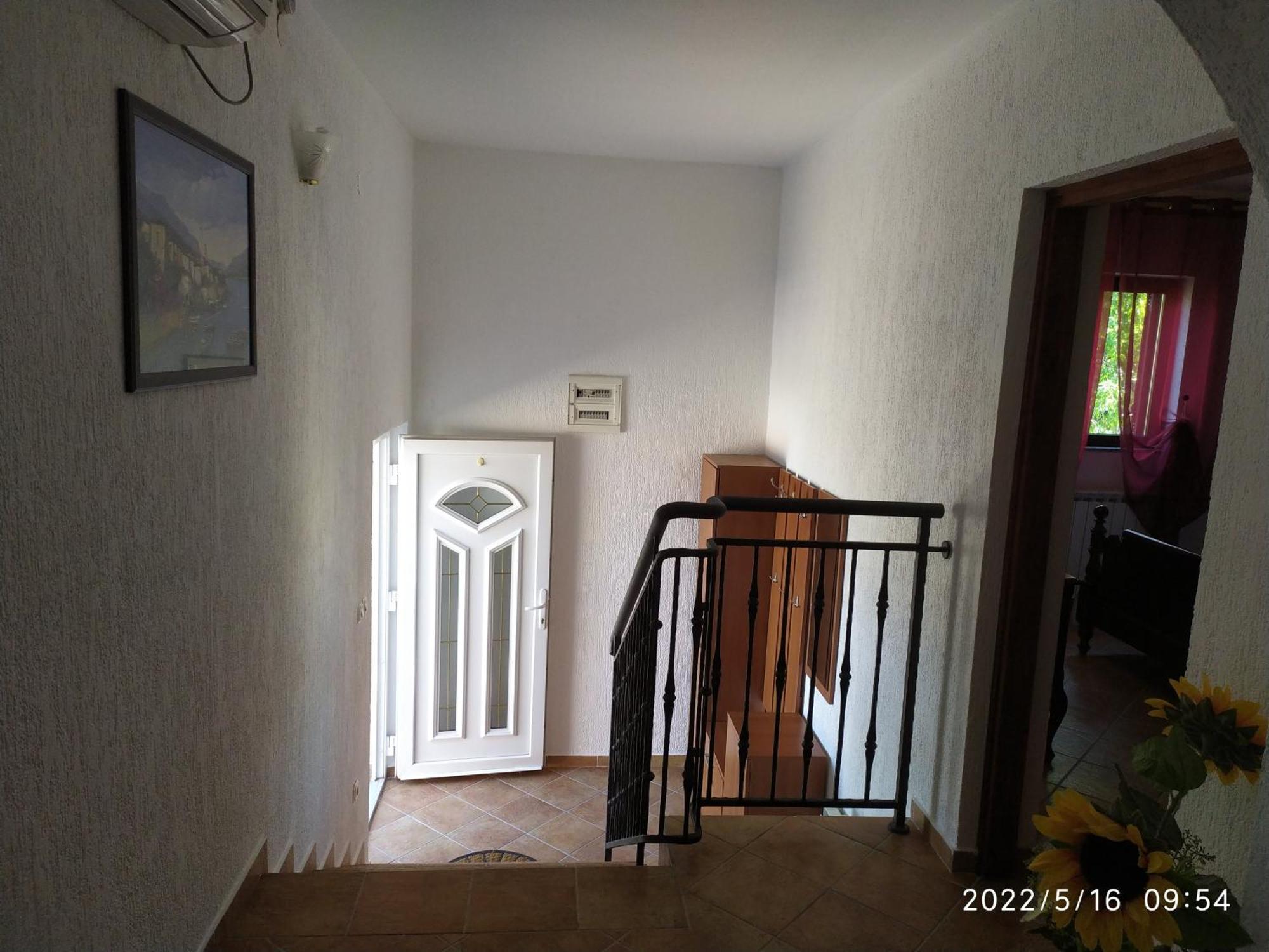Apartments And Room Suza Senj  Bagian luar foto